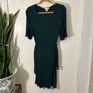Dark green knit dress short sleeved SIZE PL